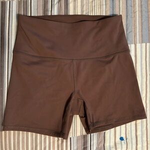 High waisted brown biker shorts